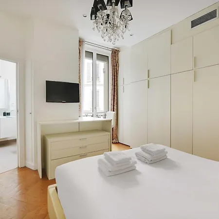 Charming 2br 4p - Georges V Champs-a‰lysaes Appartamento *